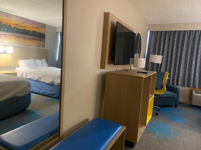 Days Inn By Wyndham Scranton Pa Dickson City Exterior photo